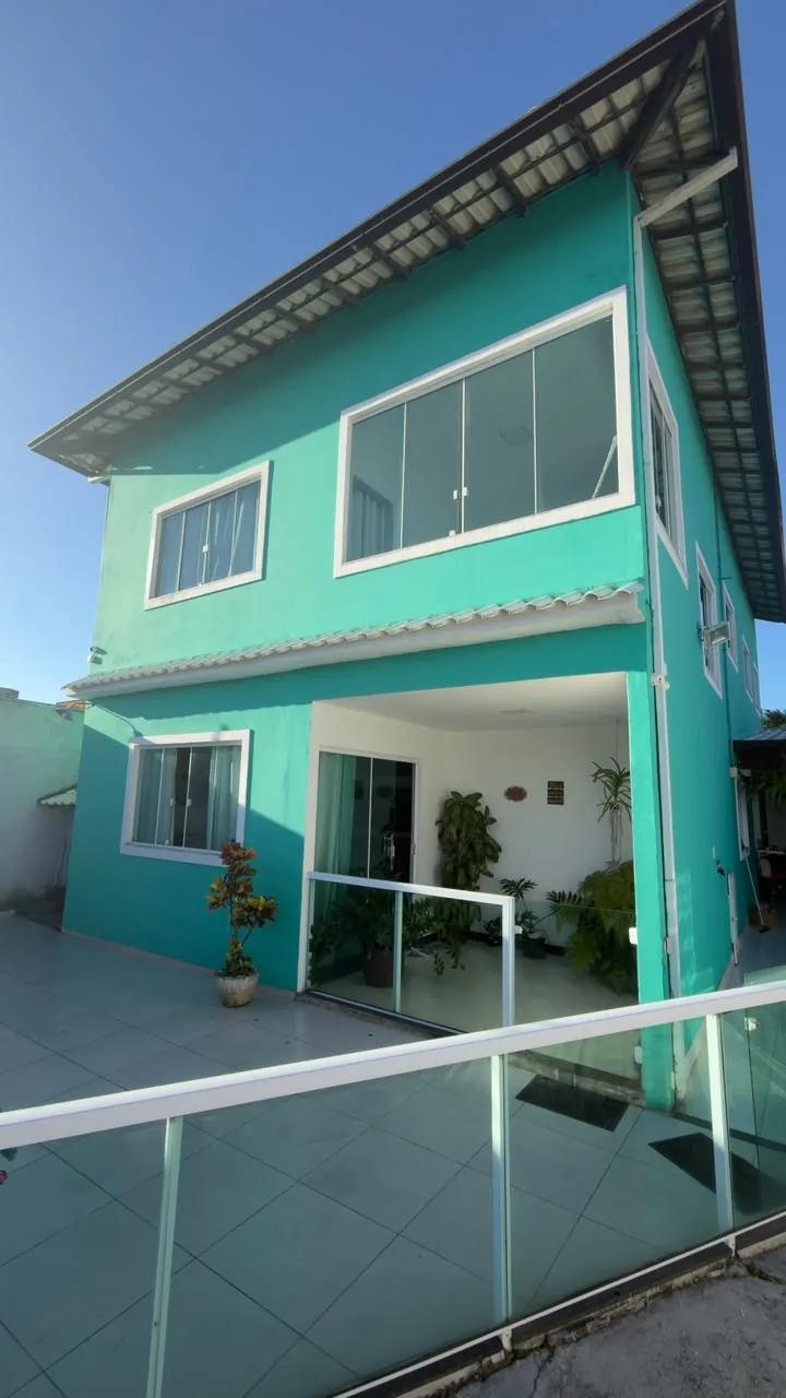 Fachada da casa de temporada no Balneário de Carapebus, Serra-ES
