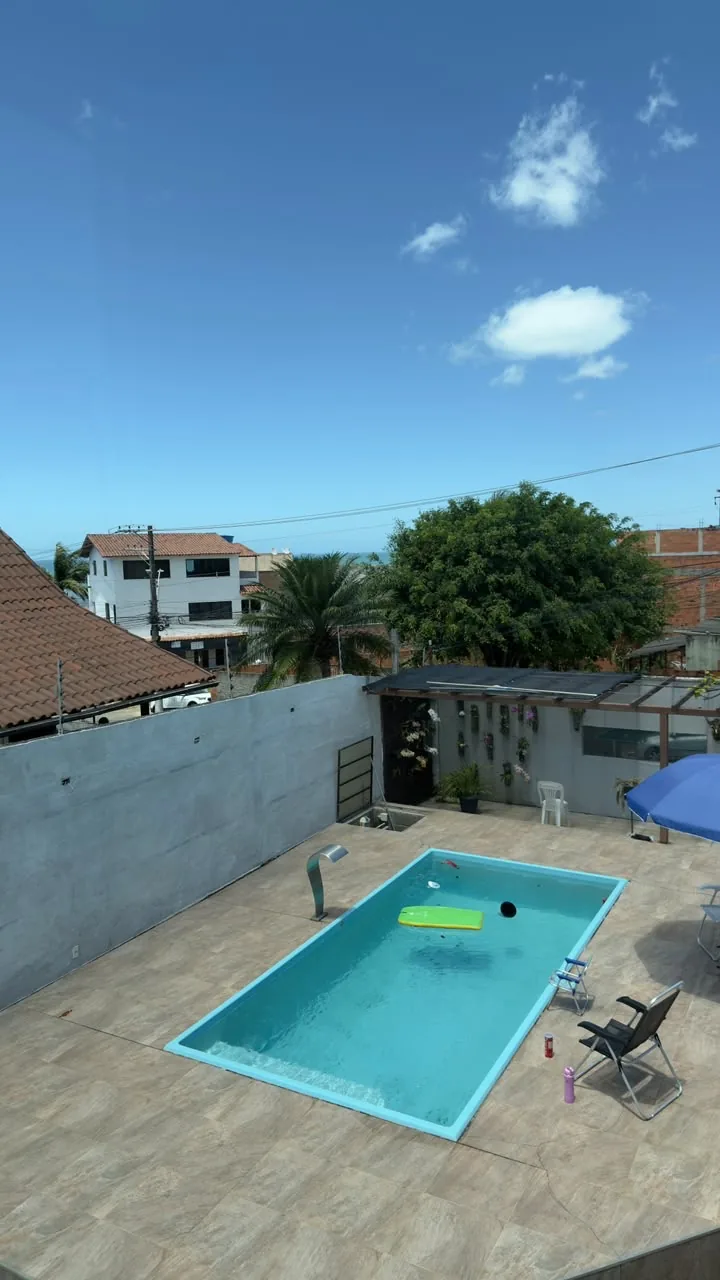 Piscina vista de cima, casa de praia em Carapebus